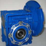 The reducer explains the solution to the problems of the worm gear reducer